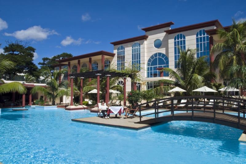 Le Grand Hotel Diego Antsiranana Ngoại thất bức ảnh