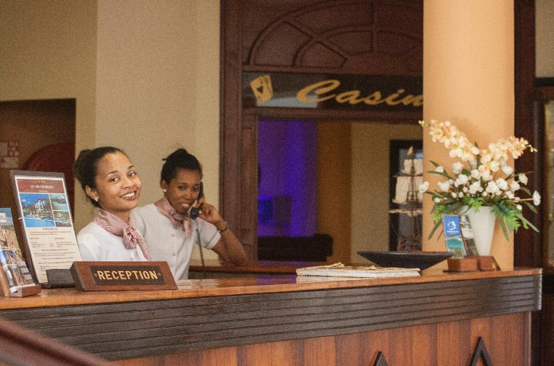 Le Grand Hotel Diego Antsiranana Ngoại thất bức ảnh