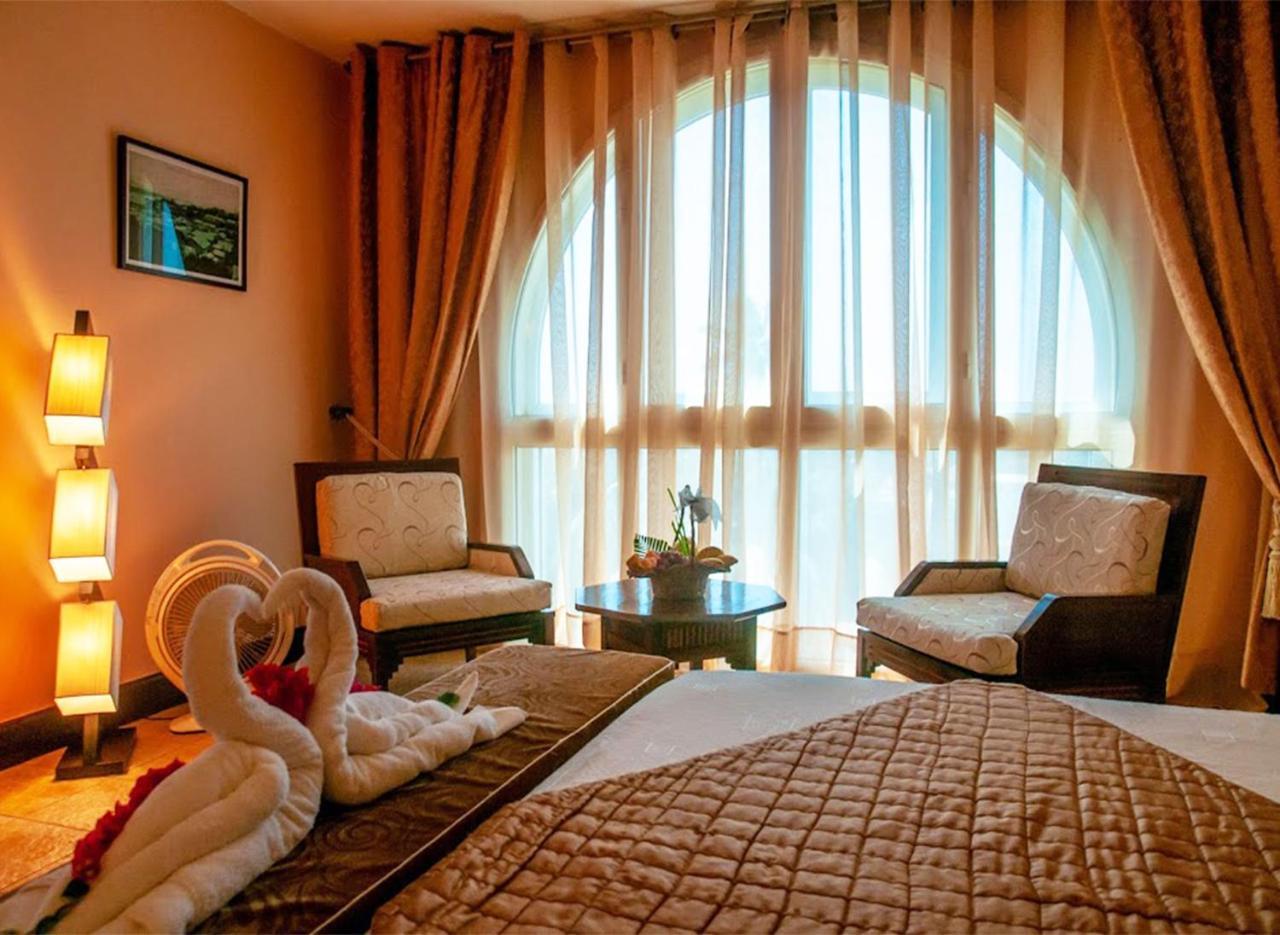 Le Grand Hotel Diego Antsiranana Ngoại thất bức ảnh